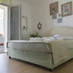 Ferienhaus Tenuta Mongiardino La Maddalena (Sassari)