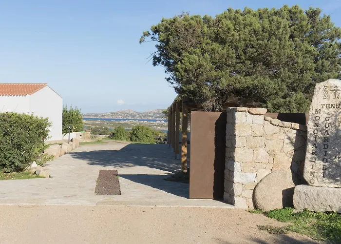 度假居 Tenuta Mongiardino 马达莱纳